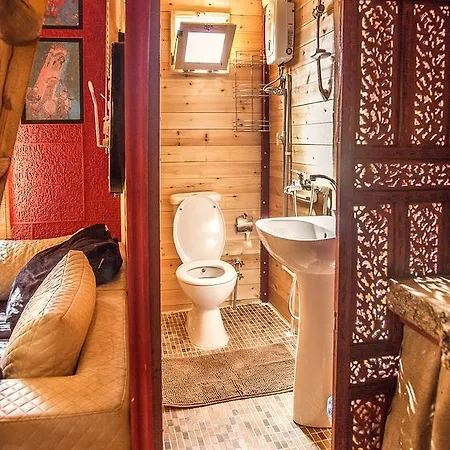 홈스테이 Seles Camping (adults Only) 카스