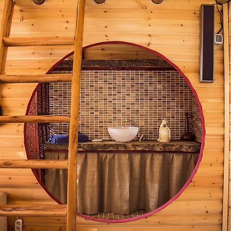 홈스테이 Seles Camping (adults Only)