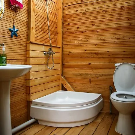 Seles Camping (adults Only) 홈스테이
